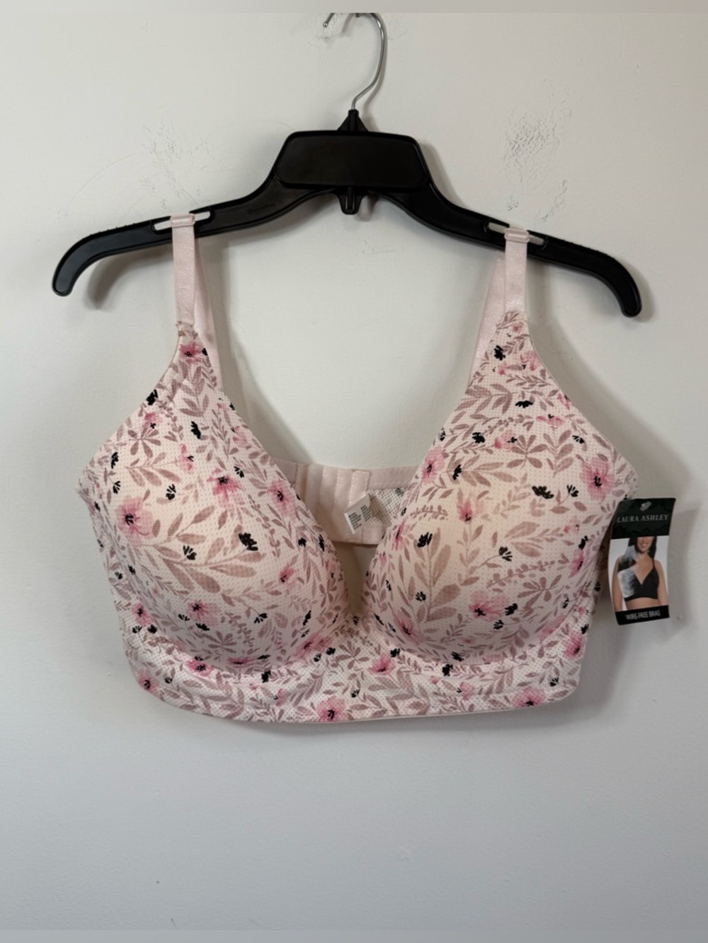 NWT Laura Ashley Pink Floral Wireless Bra 40D Comfort Full Coverage Botanical